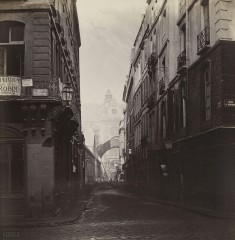 Rue des Prouvaires