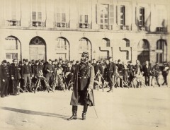 Braquehais : Mayer, commandant de la place Vendôme