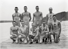 Équipe d’aviron de l’Université Cornell, juin 1911