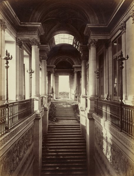 Palais des Tuileries, Grand escalier d’honneur, 1871