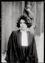 Jeanne Rospars, avocate à la cour de Paris, 1920