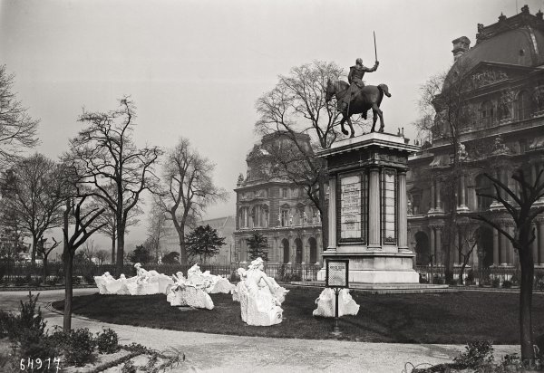 Statue équestre de Lafayette, cour du Carrousel