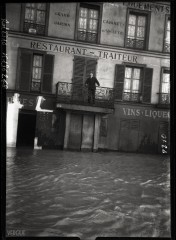 Crue de la Seine, quai d’Auteuil, 1910