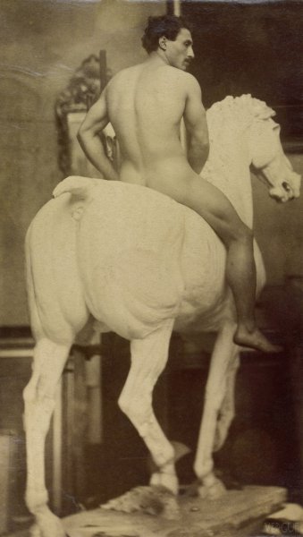 Lalaing : étude de nu à cheval